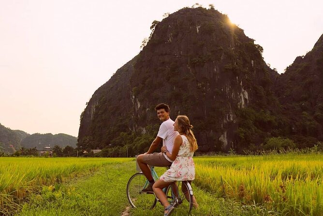 Hoa Lu Tam Coc 1 Day Group Tour From Hanoi - Directions