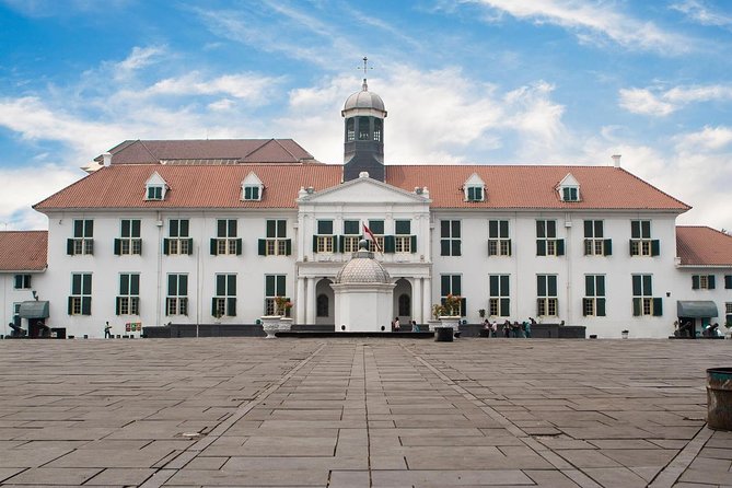 Jakarta : Private Tour With Lunch ( Custom ) - Accessibility Information
