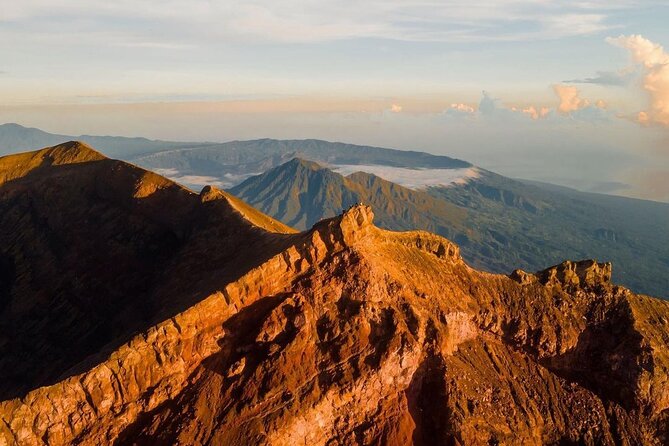 Mount Agung Sunrise Trekking With Local Guide - Reviews and Ratings Summary