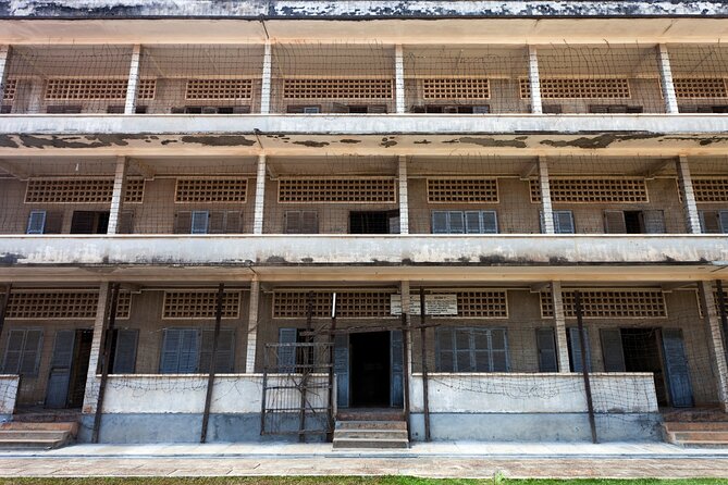 Phnom Penh Half Day City Tour With a Local by Car - Additional Information