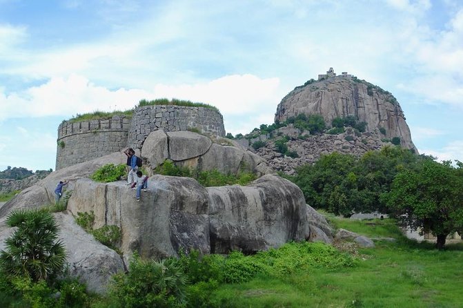 Sacred Temple Tour: Chennai to Tiruvannamalai & Golden Temple - Pickup Information