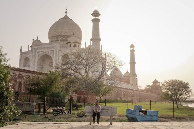From Goa: Overnight Taj Mahal Tour With Flight & Hotel - The Sum Up