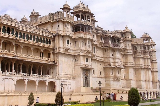 Highlights of India 15 Nights & 16 Days Privet Culture Tour - Dining Highlights