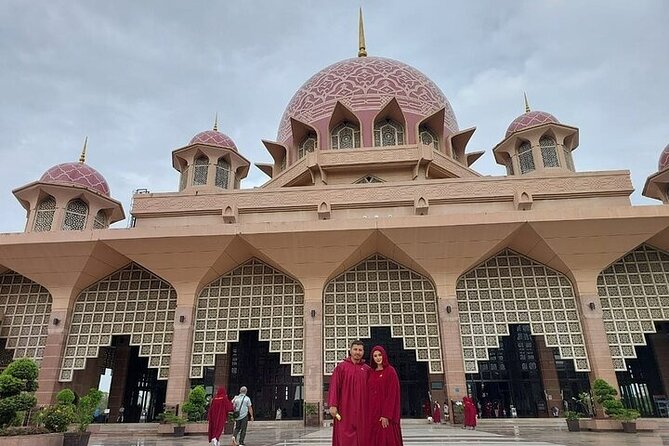 Kuala Lumpur Airport Transit Tour at Putrajaya - Free Cancellation Policy