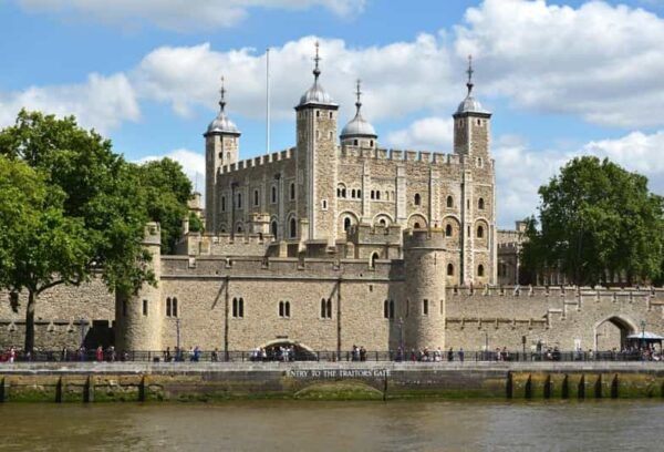 Private Round-trip Transfer: Heathrow Airport ↔ Dover Cruise - Additional Considerations