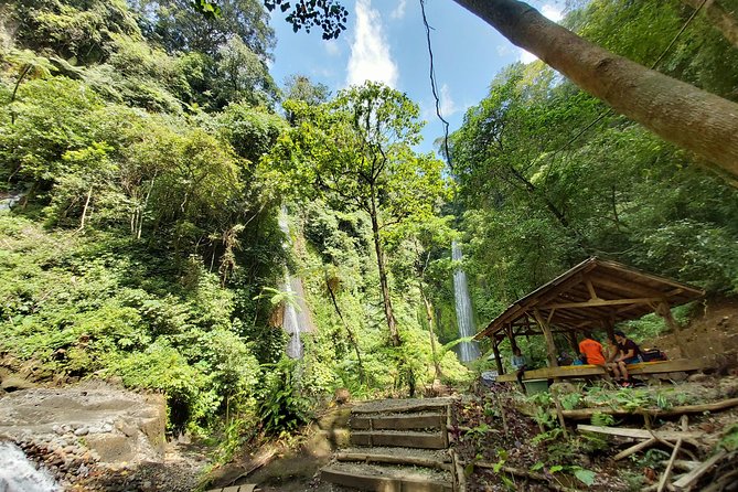 Seven Wonder Waterfalls Trekking - Trekking Experience