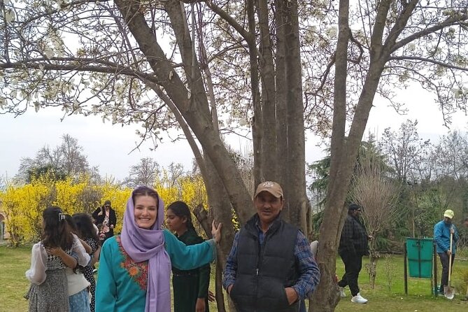 Srinagar- Transfers+Hotel+Sightseeing - Excluded Expenses