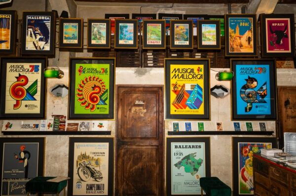 Stick No Bills®️ Global Fine Art Printworks & Gallery - Interior Design and Collector Support