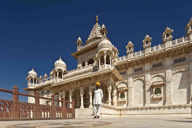 Travel From Udaipur to Jodhpur Via Kumbhalgarh and Ranakpur - Frequently Asked Questions