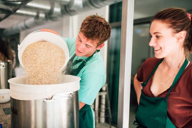 Beer-Brewing Discovery Workshop in the Center of Paris