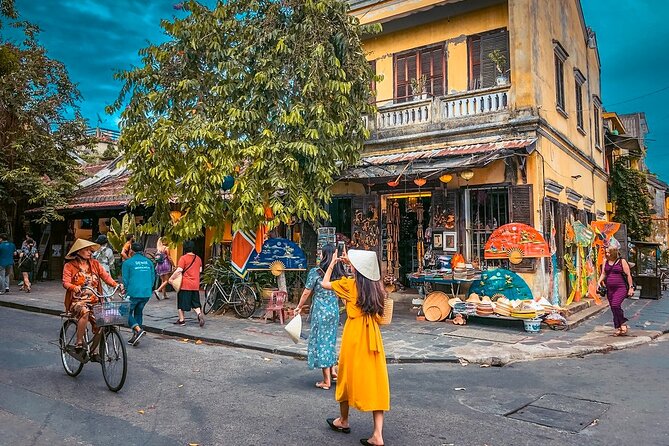 Hoi an Private Cooking Class With Lantern Workshop & Bicycle Tour - Operated by ForeverVacation