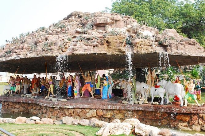 Taj Mahal & Mathura Overnight Shopping Tour - Shopping Experience