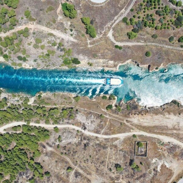 Corinth From Athens Half-Day (5h) (Minibus Private Tour) 🏛 - Culinary Experience