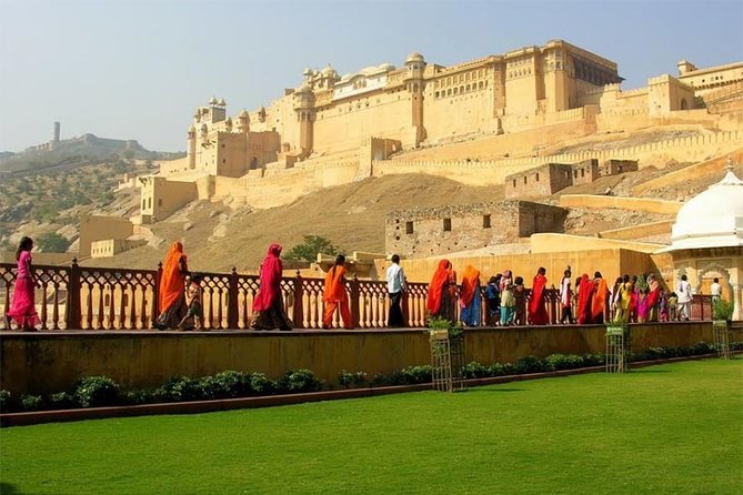 Abhaneri Step Wells Day Tour With Lunch - Good To Know