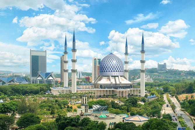 Batu Caves And Blue Mosque Tour From Kuala Lumpur - Tour Overview