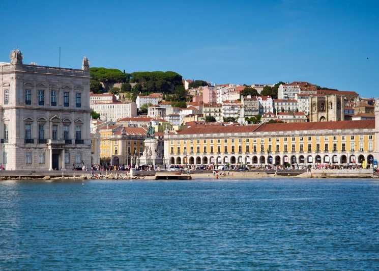 Cascais: Go With the Flow Private Sailing Tour - Tour Overview