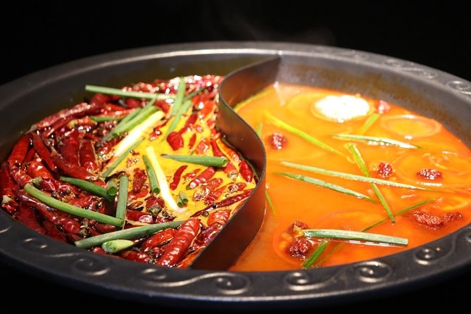Chongqing Liangjiang Night Cruise Including Authentic Hot Pot Dinner - Included Inclusions and Meeting Details