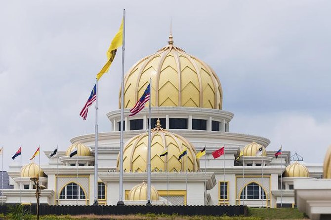 City & Country Side Full Day Experience Including Lunch - Experience Highlights