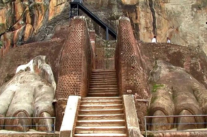 Colombo to Dambulla Sigiriya 02 Days Tour With Safari - Good To Know