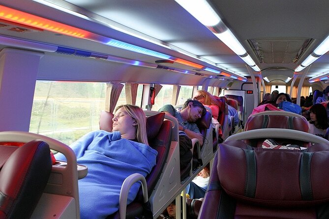 Comfortable Sleeper Bus From Hanoi to Sapa or From Sapa to Hanoi - Good To Know