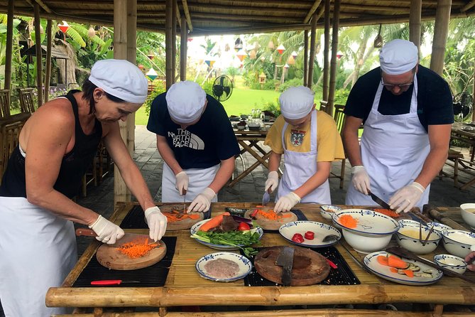 Cooking Class, Visit an Organic Farm, Basket Boat - Good To Know