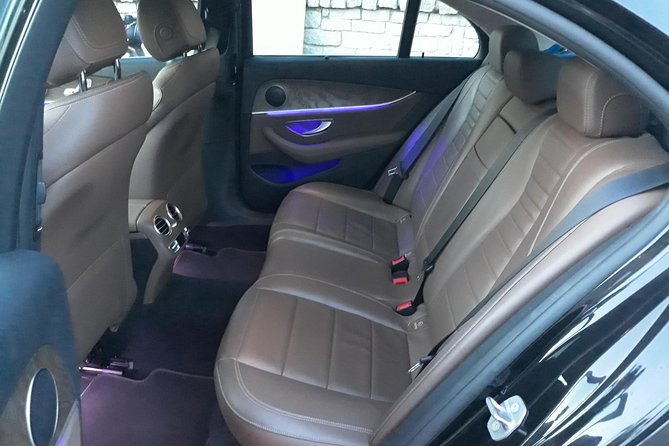 Da Nang Airport Transport Service With Mercedes E200 - Good To Know