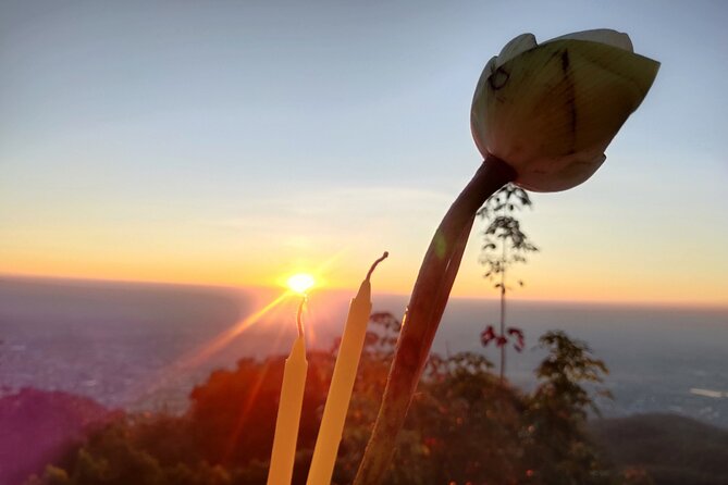Doi Suthep Temple Evening Tour / Wat Phalat & Monks Chanting - Good To Know
