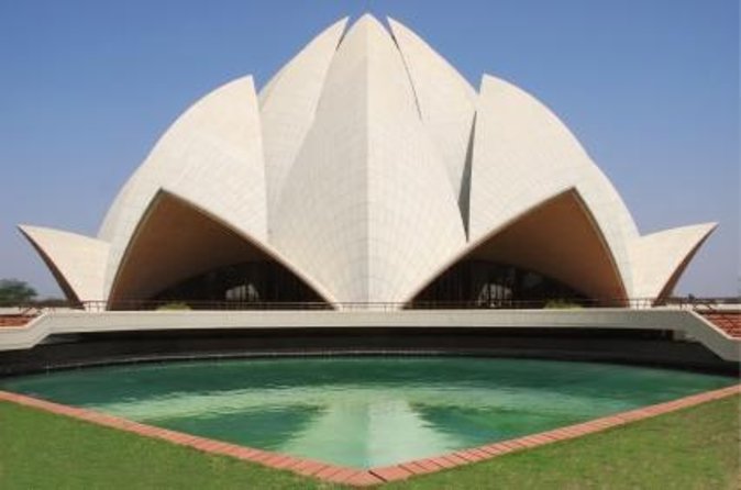 Experience Akshardham Temple and ISKCON Temple of South Delhi With Transfers - Good To Know