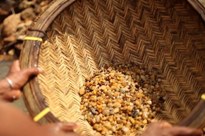 Explore Gem Mines in Rathnapura From Wadduwa - Good To Know