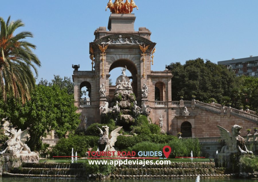 From Barcelona: City Highlights Tour Private 4 Hours - Tour Overview