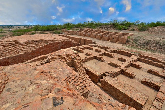 From Delhi Indus Civilization Archaeological Site Discovery - Site Location and Significance