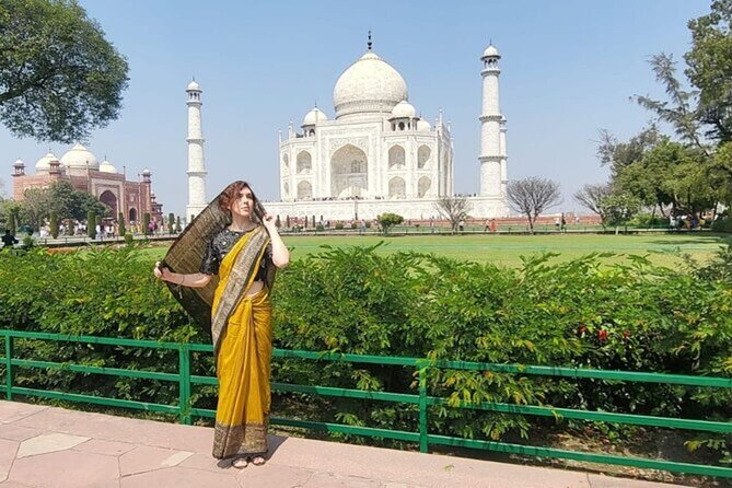 From Delhi: Taj Mahal Agra Tour With Luxury Cars. (All Included) - Good To Know