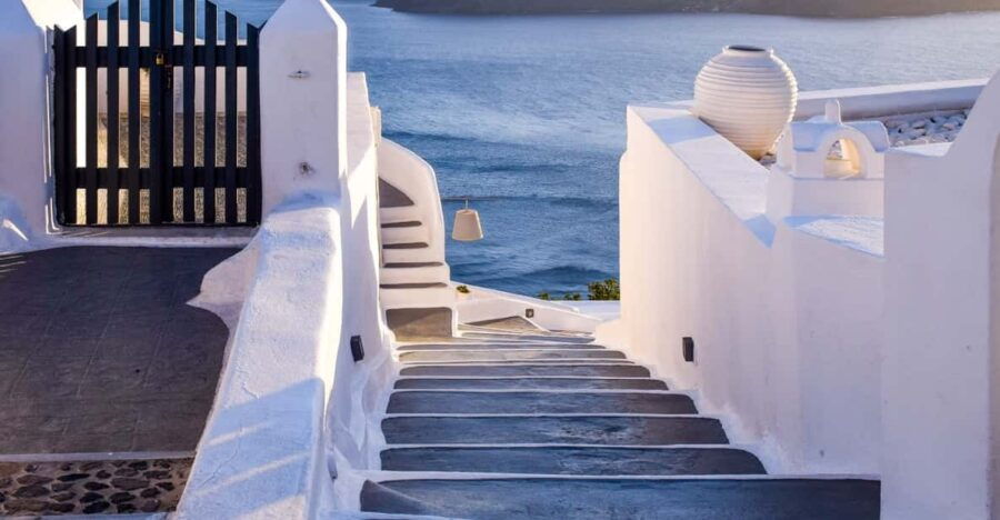 From Rethymnon Explore Santorini Villages, Oia & Fira