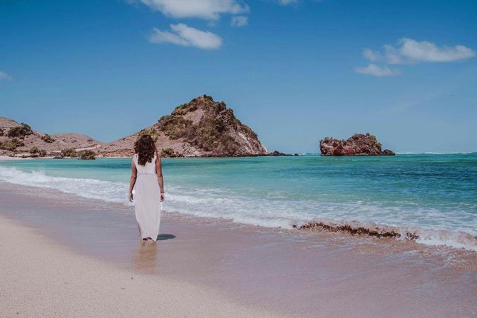 Full-Day Lombok Sasak Village and Beach Private Tour - Good To Know