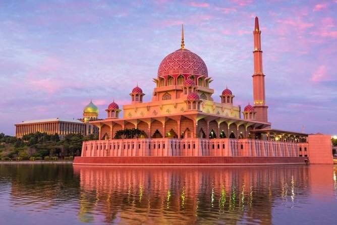 Full-Day Putrajaya City Tour From Kuala Lumpur - Tour Highlights