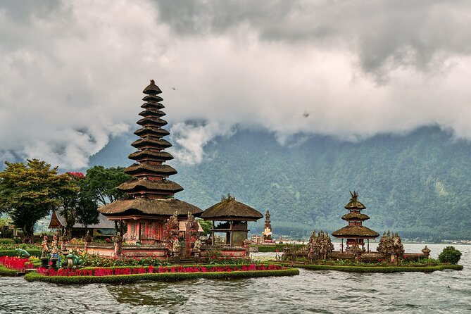 Full Day Wonders of Bali Private Tour With Pickup and Lunch - Good To Know