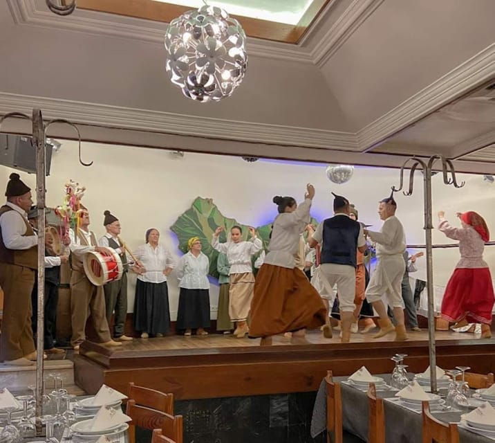 Funchal: Amazing Dinner With Folklore - Activity Overview