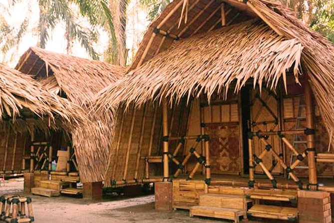 Gendui Chalet at Tadom Hill Resort - Diving Platform, Water Swing & Tarzan Swing - Good To Know