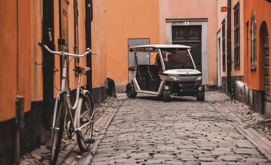 Golf Cart Tour in Rome With Professional Photographer - Unique Tour Experience