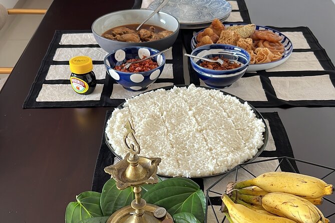Half-Day Sri Lankan Breakfast Crawl With Local Guide in Colombo - Experience Authentic Sri Lankan Breakfast Delights