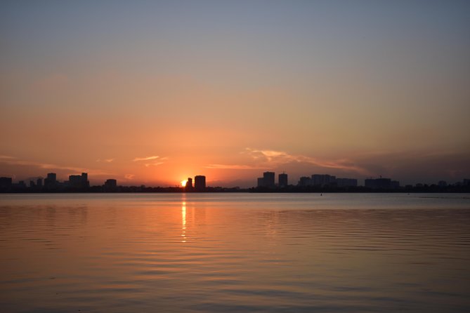 Hanoi Sunset Motorbike Tour And Hidden Music - Good To Know