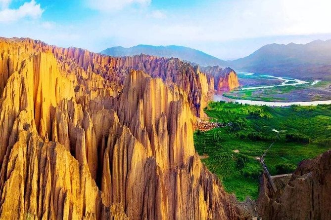 Lanzhou Private Day Tour to Yellow River Stone Forest - Good To Know