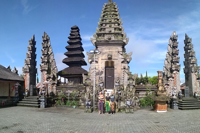 Lempuyang Temple - Ubud VW Tour - Good To Know