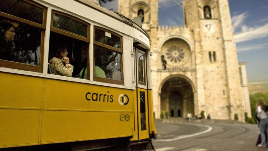 Lisbon: Private City Tour by Tuk-Tuk