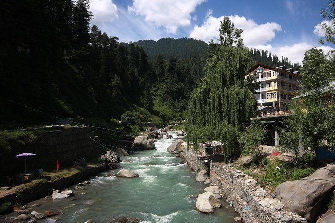 Manali Nature Trekking Experience (3 Hours Guided Experience) - Good To Know