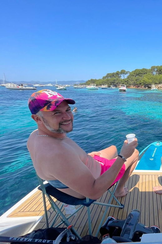 Mandelieu: Private Boat Tour to Lérins Island