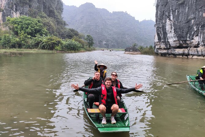 Mua Cave Tam Coc Hoa Lu Day Tour With Small Group 11 Persons - Tour Inclusions