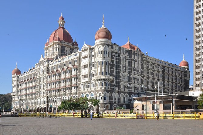 Mumbai Airport Transfers : Mumbai City to Mumbai Airport BOM in Business Car - Good To Know