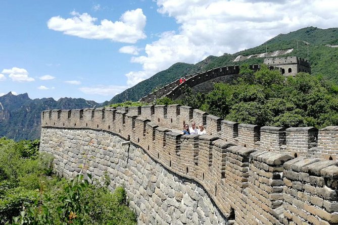 Mutianyu Great Wall Private Tour With Roast Duck Dinner and Evening Show - Tour Highlights