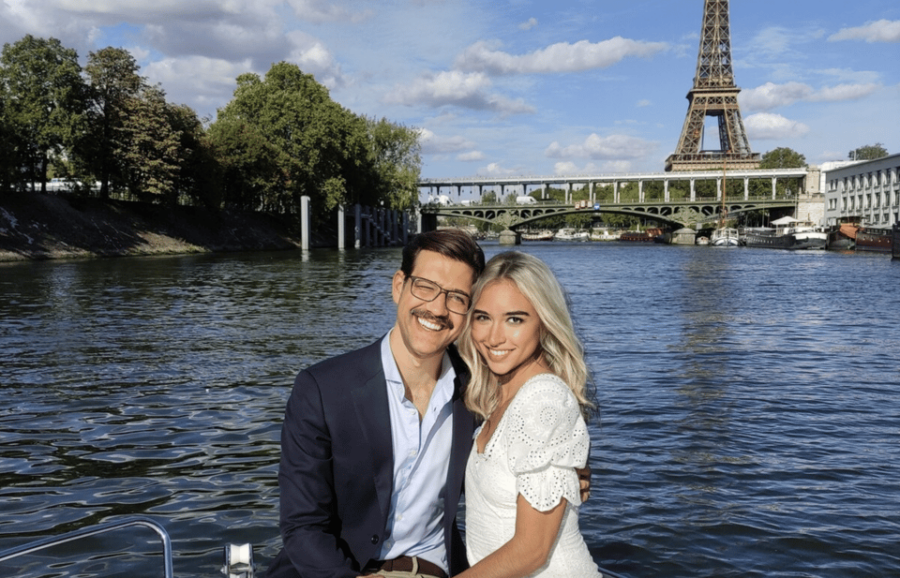 Paris Private River Cruise With Rosé and Macarons - Overview of the Experience